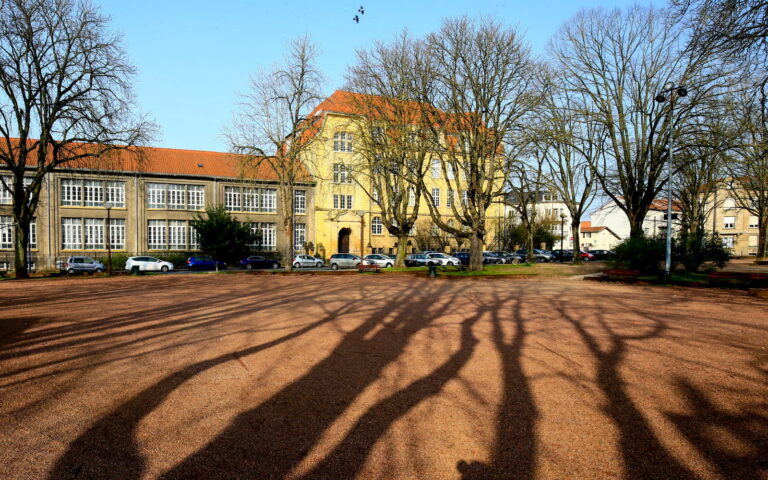 Le Sablon, Un Quartier Vivant Au Coeur De Metz